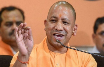 Yogi Adityanath 5E Formula: सड़क हादसों पर लगाम लगाने के लिए CM योगी ने सुझाया ऐसा फॉर्मूला, हर तरफ हो रही चर्चा